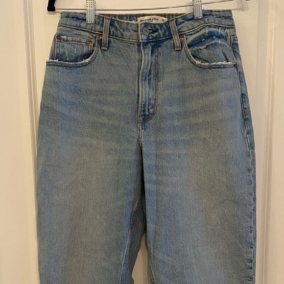 Abercrombie & Fitch Jeans Abercrombie Fitch Curve Love High Rise 8s